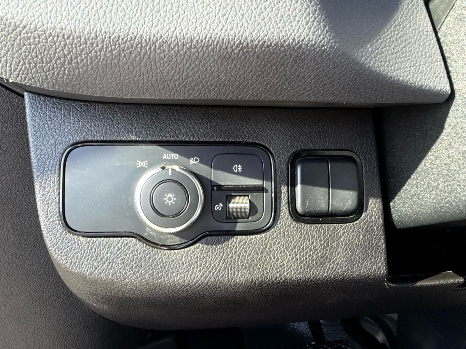Used 2021 Mercedes-Benz Sprinter 3500 image 20