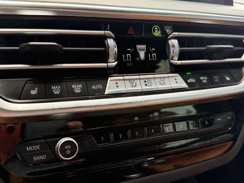 Used 2023 BMW X3 sDrive30i w/ Premium Package w/ZPA RWD image 22