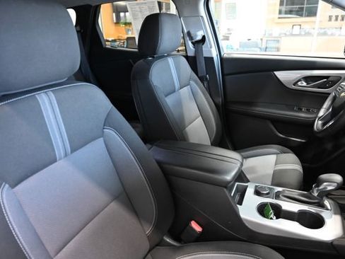 Used 2023 Chevrolet Blazer LT w/ Driver Confidence Package image 8