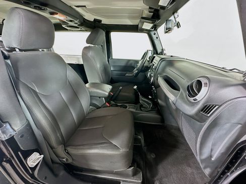 Used 2014 Jeep Wrangler Sport w/ Quick Order Package 23S image 24