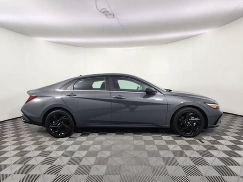 Certified 2026 Hyundai Elantra SEL Sport Premium FWD image 6