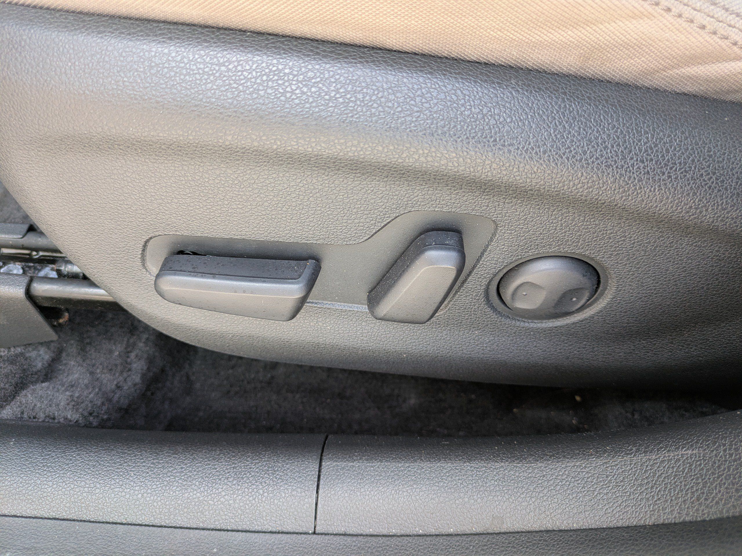 Used 2020 Hyundai Tucson Value FWD image 18
