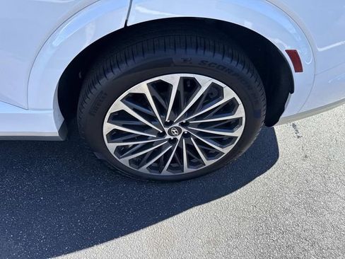 Used 2026 Hyundai Palisade Calligraphy image 15