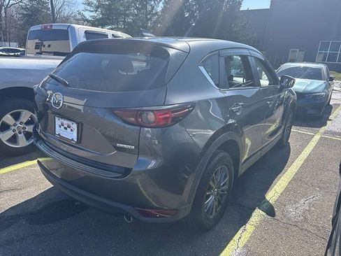 Used 2021 MAZDA CX-5 Touring w/ Touring Preferred SV Package image 4