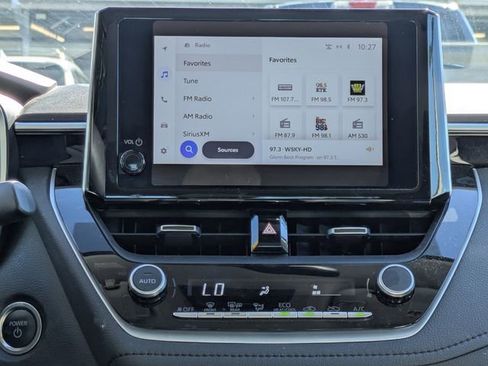 Used 2024 Toyota Corolla SE image 12