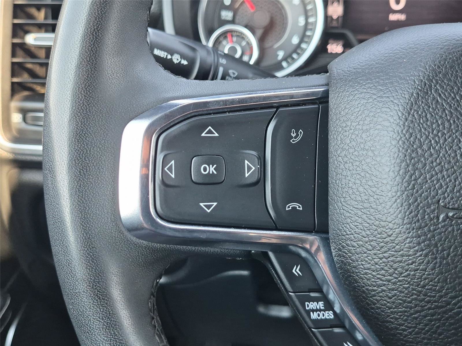 Used 2025 RAM 1500 Laramie AWD/4WD image 20