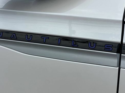 New 2026 Lincoln Nautilus Premier w/ Equipment Group 102A AWD/4WD image 26