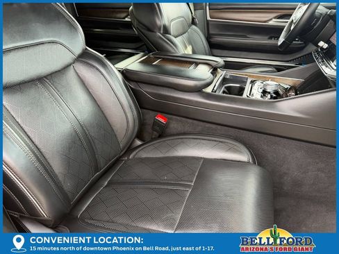 Used 2023 Jeep Grand Wagoneer Series II image 7