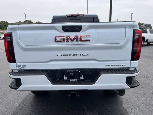 New 2026 GMC Sierra 2500 Denali w/ Denali Reserve Package AWD/4WD image 8