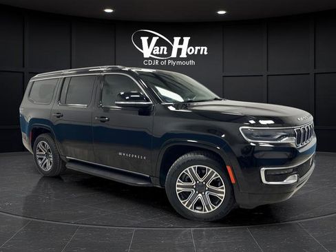 Used 2023 Jeep Wagoneer Series II AWD/4WD image 1