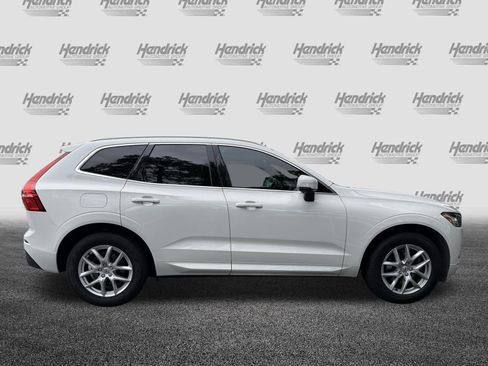 Used 2020 Volvo XC60 T5 Momentum w/ Protection Package Premier FWD image 10