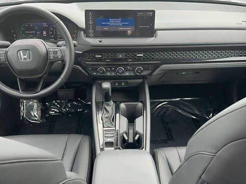 Certified 2023 Honda Accord EX-L image 10