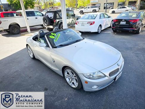 Used 2005 BMW Z4 3.0i image 1