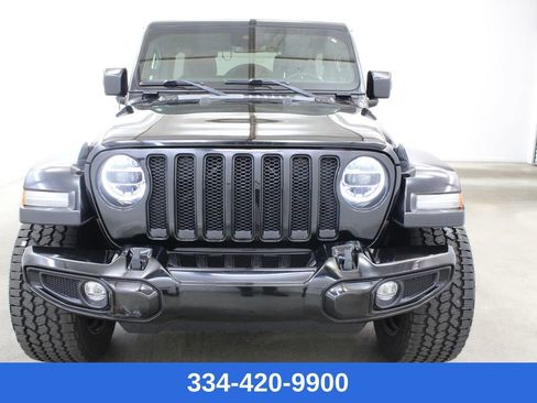 Used 2021 Jeep Wrangler Unlimited Sahara image 6