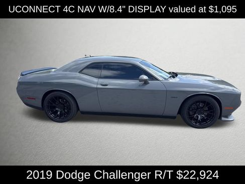 Used 2019 Dodge Challenger R/T w/ Blacktop Package RWD image 2