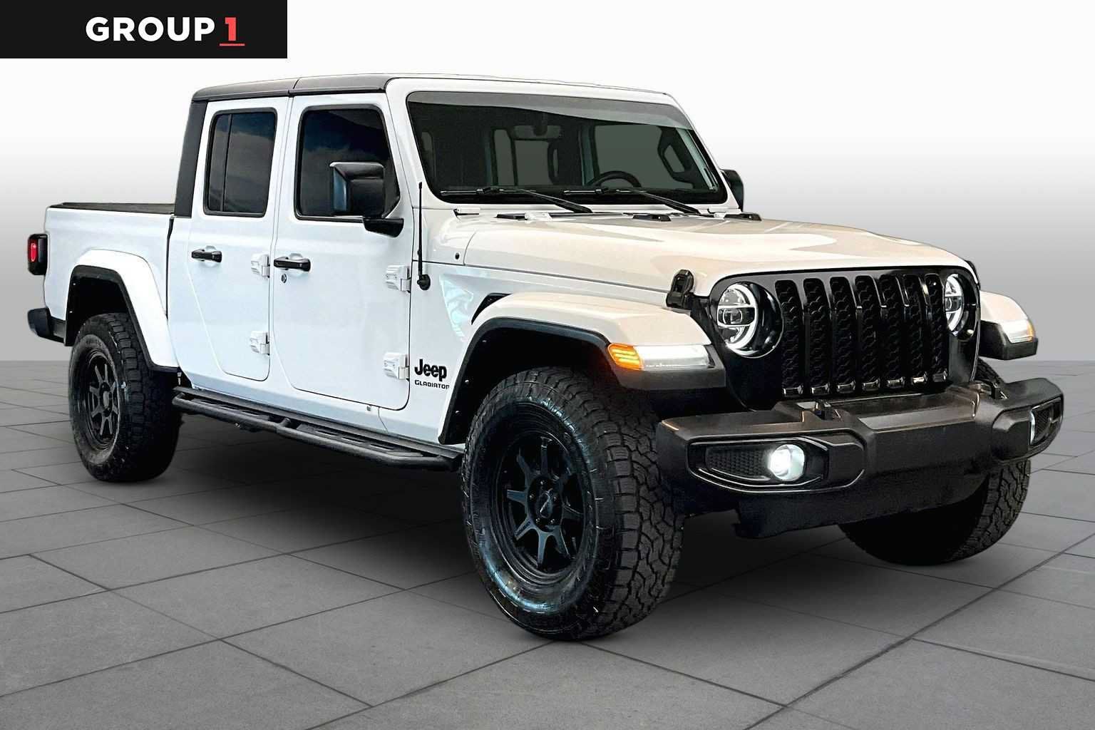 Used 2022 Jeep Gladiator Sport AWD/4WD image 1