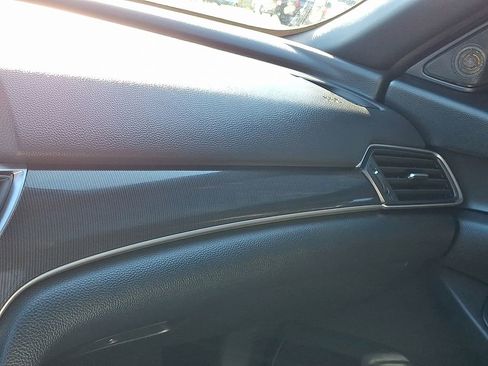 Used 2021 Honda Accord Sport image 27