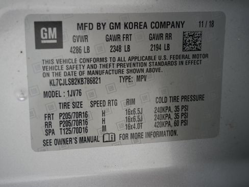 Used 2019 Chevrolet Trax LT w/ LT Convenience Package FWD image 27