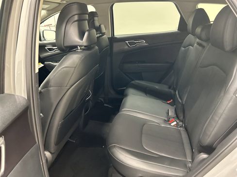 New 2026 Kia Sportage EX image 25