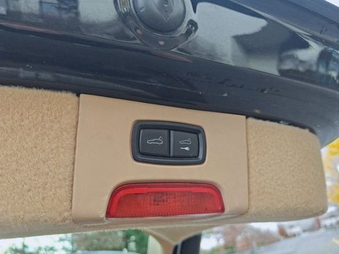 Used 2016 Porsche Cayenne S image 15