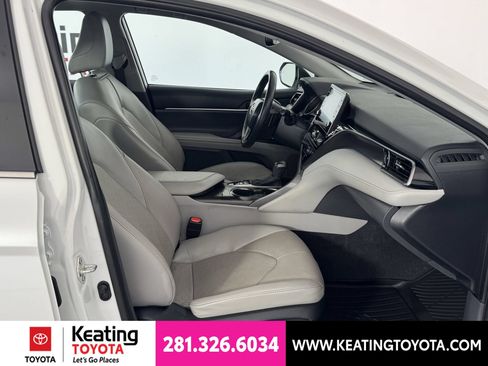 Used 2024 Toyota Camry XSE FWD image 20