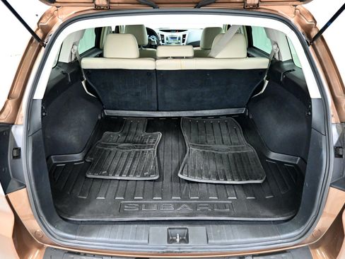 Used 2013 Subaru Outback 2.5i Limited AWD/4WD image 28
