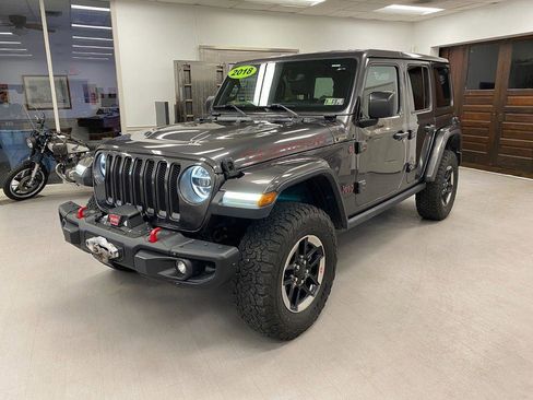 Used 2018 Jeep Wrangler Unlimited Rubicon w/ Dual Top Group image 16