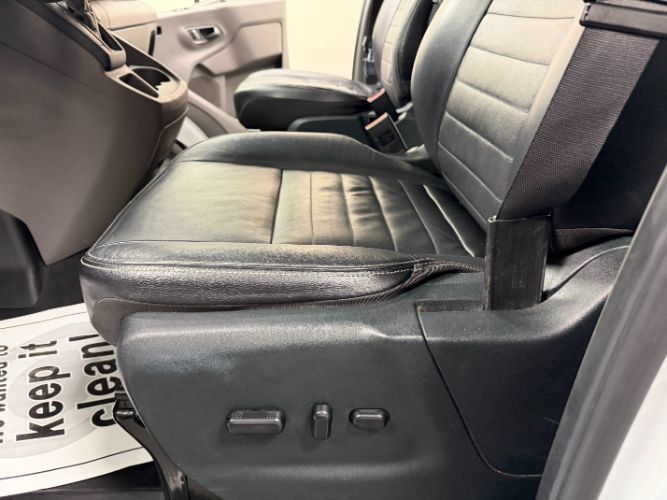 Used 2023 Ford Transit 350 XLT RWD image 12