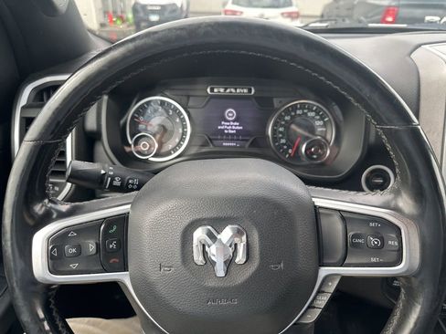 Used 2019 RAM 1500 Big Horn AWD/4WD image 9