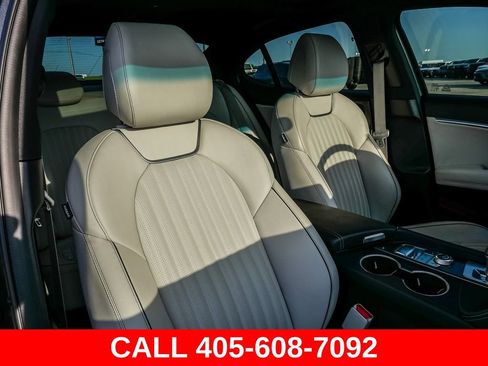 Used 2024 Genesis G70 3.3T Advanced RWD image 15