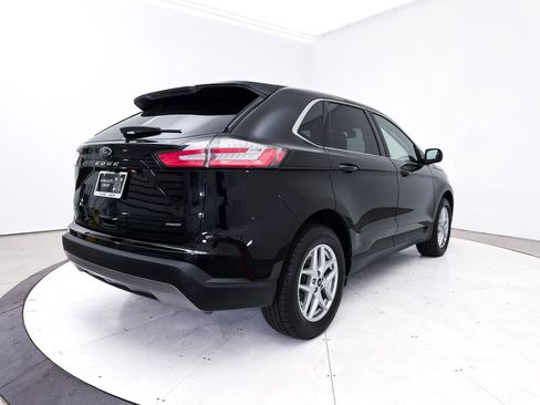 Used 2024 Ford Edge SEL AWD/4WD image 16