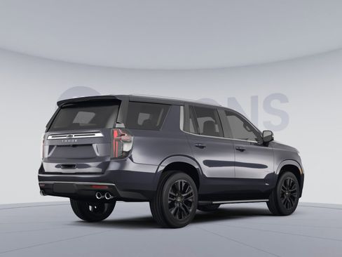 Used 2022 Chevrolet Tahoe High Country w/ Premium Package 2 AWD/4WD image 4