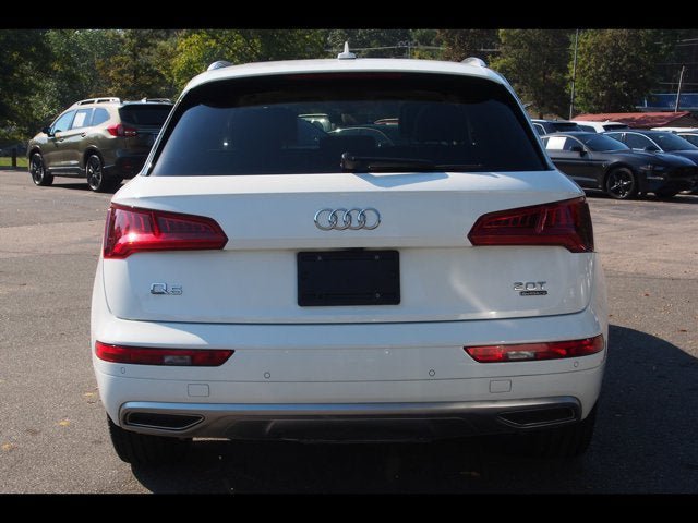 Used 2018 Audi Q5 2.0T Premium Plus w/ Premium Plus Package AWD/4WD image 4
