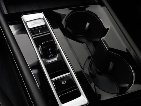 New 2026 Volkswagen Atlas SE image 10