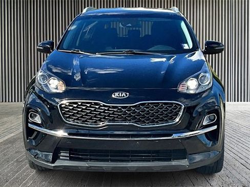 Used 2020 Kia Sportage EX image 3