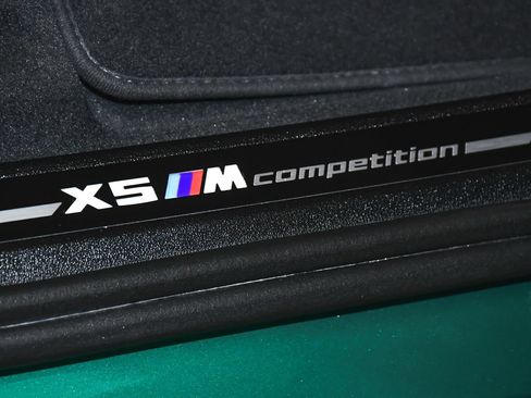 Used 2025 BMW X5 M Competition w/ Executive Package AWD/4WD image 18