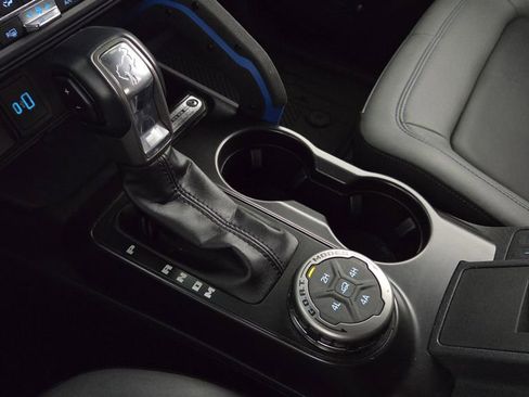 Used 2022 Ford Bronco Black Diamond w/ Sasquatch Package image 27