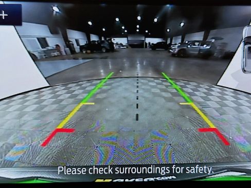 Used 2022 Ford Escape Titanium image 18