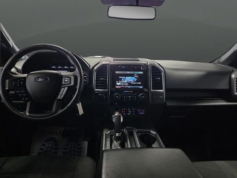 Used 2015 Ford F150 XLT w/ Equipment Group 302A Luxury image 5