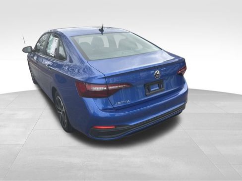Used 2023 Volkswagen Jetta Sport image 20
