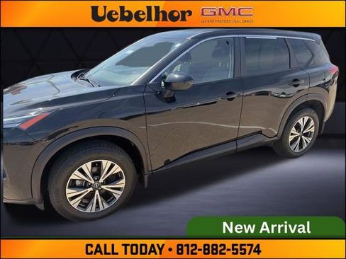 Used 2023 Nissan Rogue SV image 4