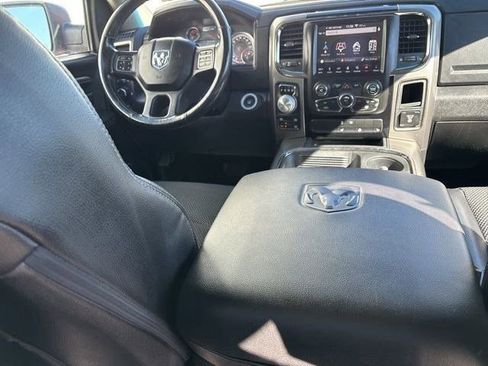 Used 2018 RAM 1500 Sport image 39