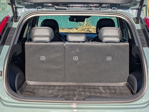 Certified 2023 Kia Niro EX image 16