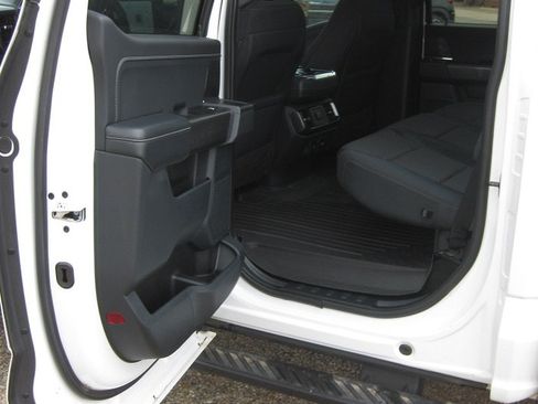 Used 2022 Ford F150 XLT w/ Equipment Group 302A High AWD/4WD image 10
