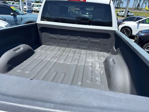 Used 2017 RAM 1500 Tradesman RWD image 7