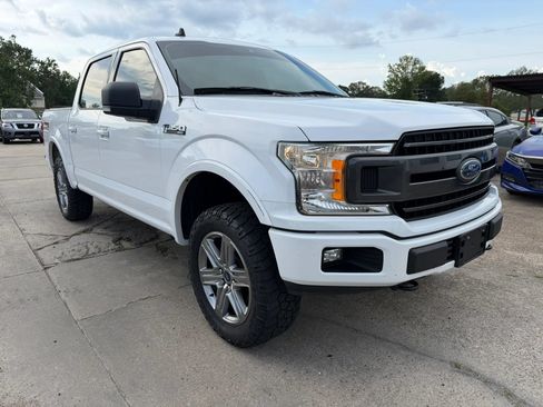 Used 2019 Ford F150 XLT w/ Equipment Group 301A Mid AWD/4WD image 9