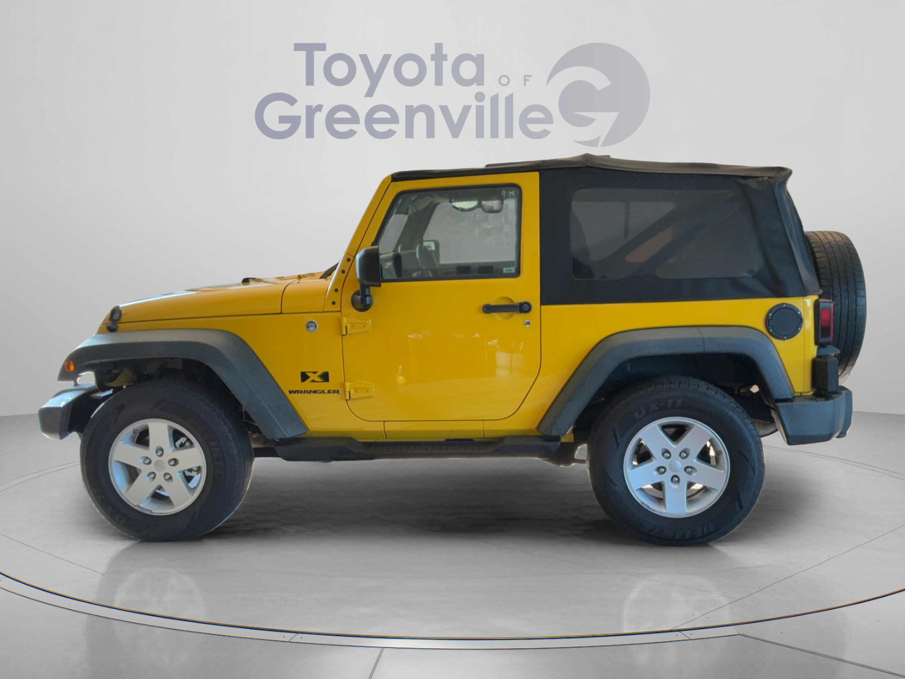 Used 2009 Jeep Wrangler X AWD/4WD image 2