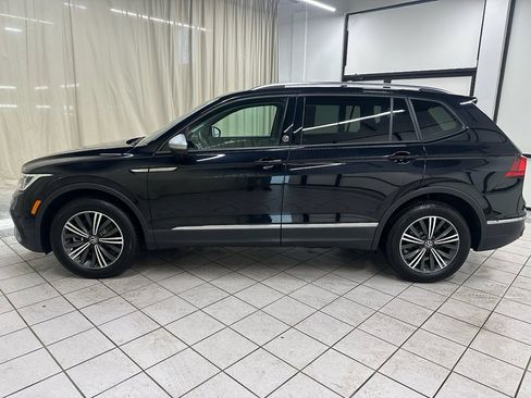 Used 2024 Volkswagen Tiguan Wolfsburg Edition image 10