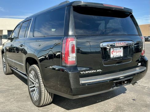 Used 2019 GMC Yukon XL Denali w/ Denali Ultimate Package image 13