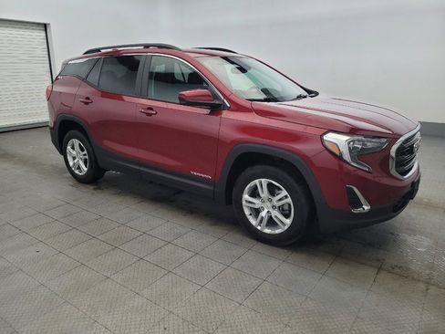 Used 2021 GMC Terrain SLE w/ Driver Convenience Package AWD/4WD image 11